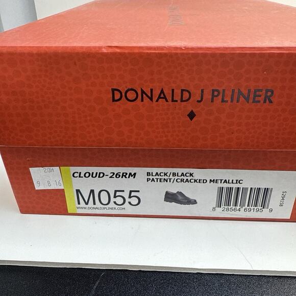 DONALD PLINER Womens 5.5 Cloud Slip-on Loafers Black Leather Patent NWB - Picture 10 of 10